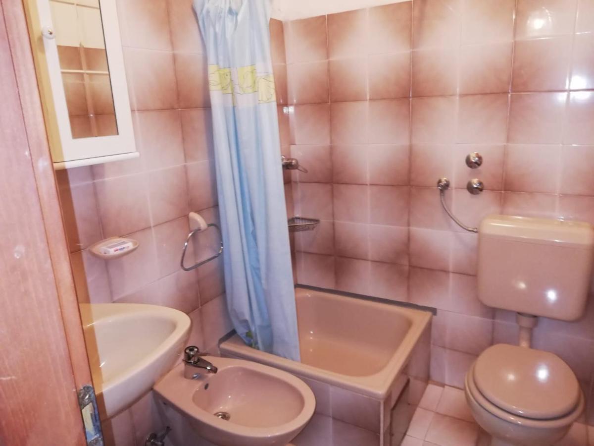 Appartement Iva/Sepac 1 à Krk Town Extérieur photo
